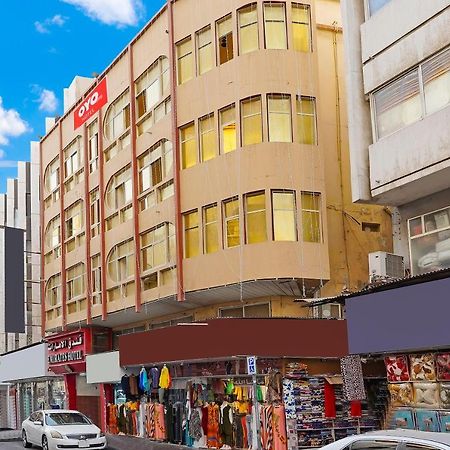 Oyo 925 Emirates Hotel Дубай Екстериор снимка